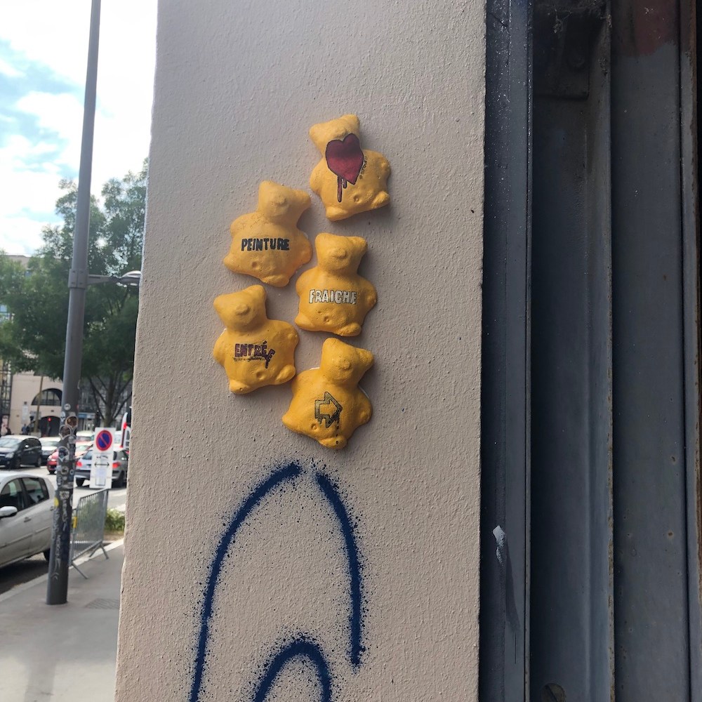 lerangdhonneur peinture fraiche